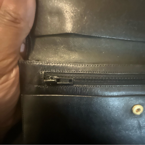 Dior Black Leather wallet with Gold Logo - Picture 6 of 16